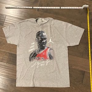 Michael Jordan T shirt